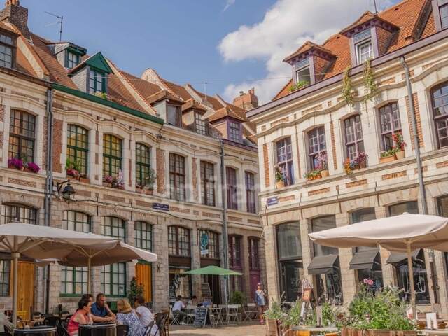 LILLE (59) - Glacier-Gaufres-Crêpes - Vieux-Lille avec important flux piétons — photo du bien