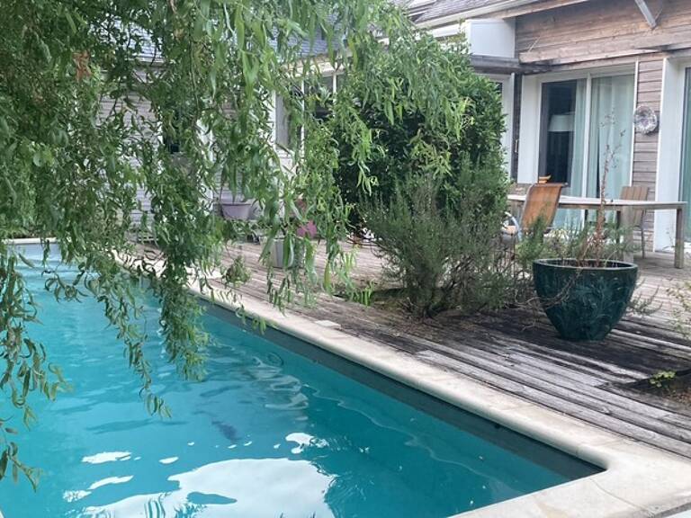 MAISON 246 M² - PIECE DE VIE SPACIEUSE 70m² - QUATRE SUITE PARENTALES — photo 1