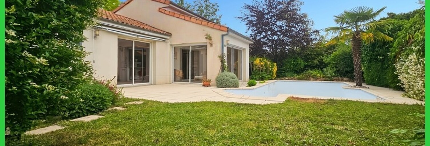 Maison 7 Pièces 180 m² à vendre à Buxerolles (86180)