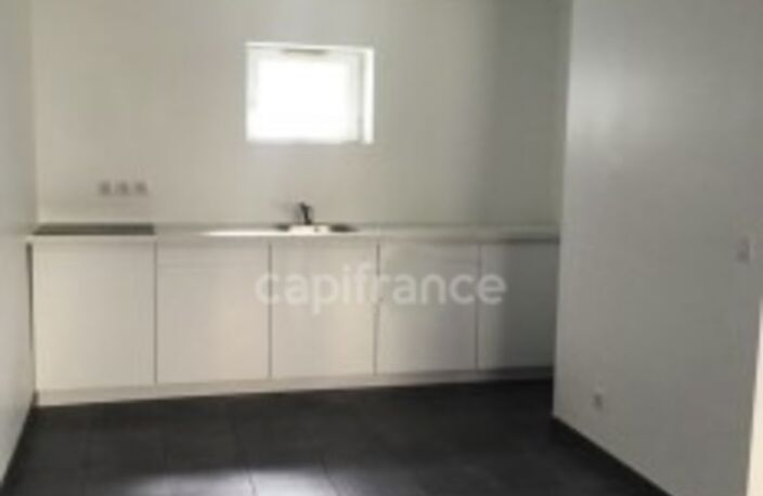 Dpt Val de Marne (94), à vendre CHAMPIGNY SUR MARNE appartement T4 de 62,24 m² — photo 4
