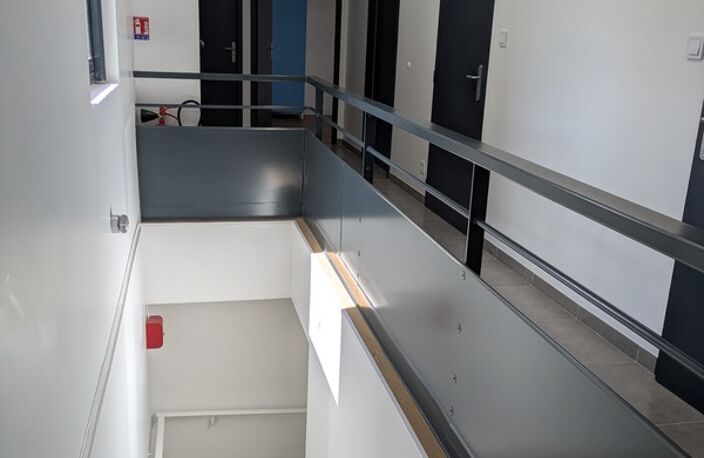 Local/bureau à louer BOURGOIN JALLIEU (38) 20 m² — photo 3