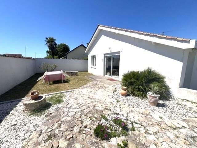 Maison à vendre 4 pièces ILE D'OLERON (17) — photo du bien