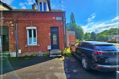 Immeuble  105500 €