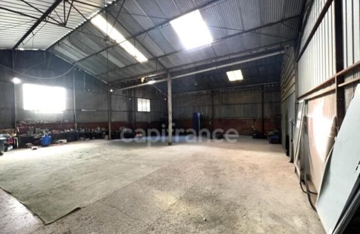 A PROXIMITÉ DE SAINTES (17100) Ensemble immobilier  à vendre — photo 2