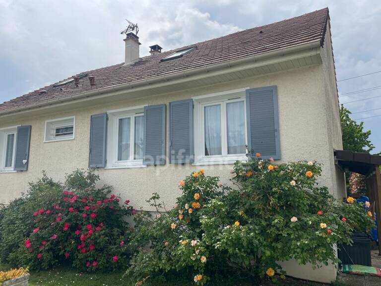 MAISON INDEPENDANDE -  JARDIN 800 m² — photo 1
