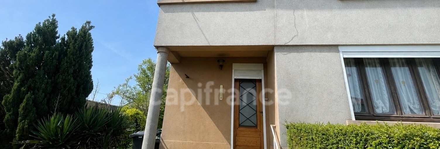 Maison 5 Pièces 78 m² à vendre à Charmes (02800)