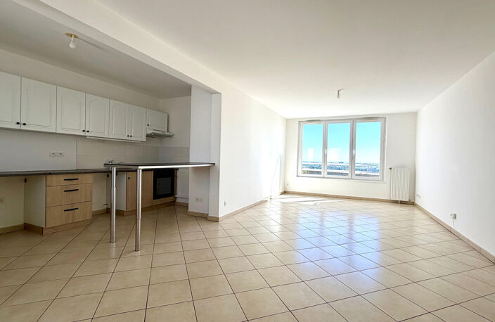 À VENDRE EN EXCLUSIVITÉ   APPARTEMENT 3 PIÈCES   66,25 m2 — photo 2