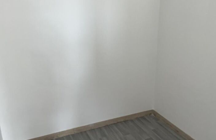 T1 bis Montauban avec parking et balcon — photo 5