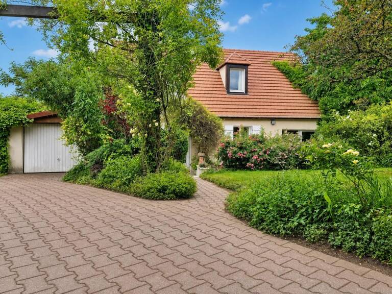 Joli pavillon de 132 m² avec 4 chambres sans vis à vis — photo 1