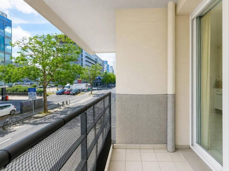 Tours Gare - T2 avec balcon et parking, vendu loué — photo 1