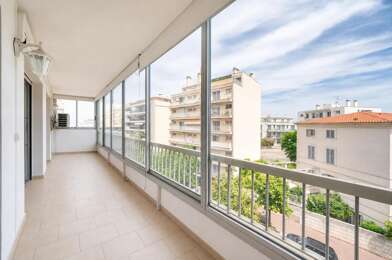Appartement 4 pièces 274000 €