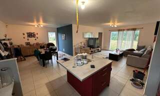 Maison 5 Pièces 100 m² à vendre à Montazeau (24230)