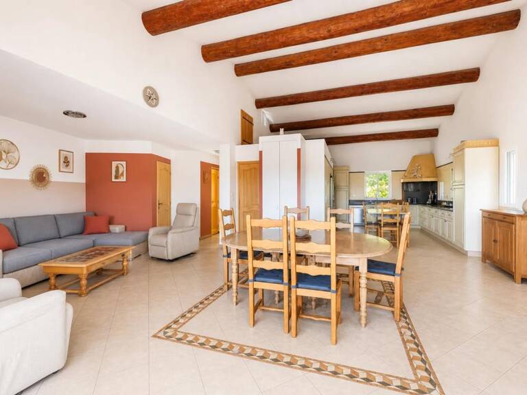 Maison de 6 pièces de 140 m² à Bouc-Bel-Air — photo 1