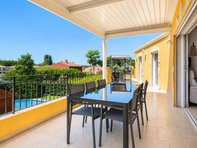 Maison de 6 pièces de 140 m² à Bouc-Bel-Air — photo 1