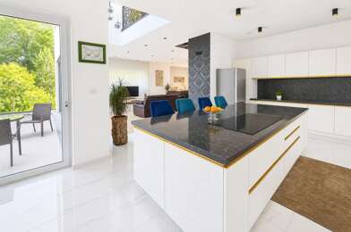 Maison 5 pièces 743000 €