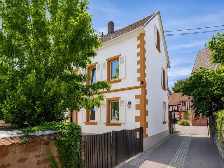 Maison de 8 pièces de 218 m² à Ingwiller — photo 1