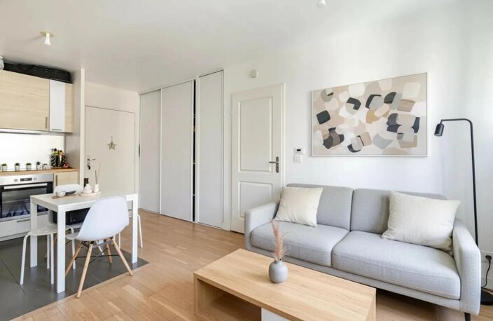 Appartement 2 pièces 37m², Issy-les-Moulineaux (invest. locatif) — photo 2