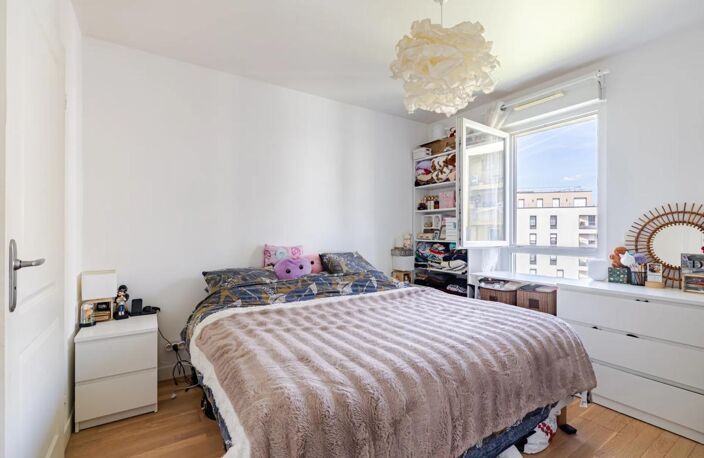 Appartement 2 pièces 37m², Issy-les-Moulineaux (invest. locatif) — photo 5