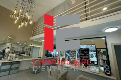 Commerce  2200 €