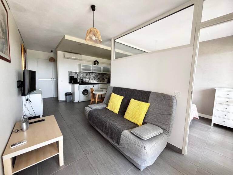 Appartement T2 avec loggia, cave, parking et vue étang — photo 1