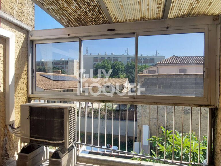 Appartement T3 de 63 m² (61.62 m² Loi Carrez) - 2 chambres - Terrasse - Cave et Stationnement — photo 1