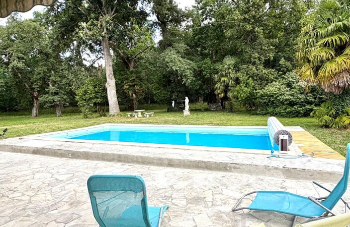 Maison À Vendre avec piscine - terrain 15000m² — photo 3