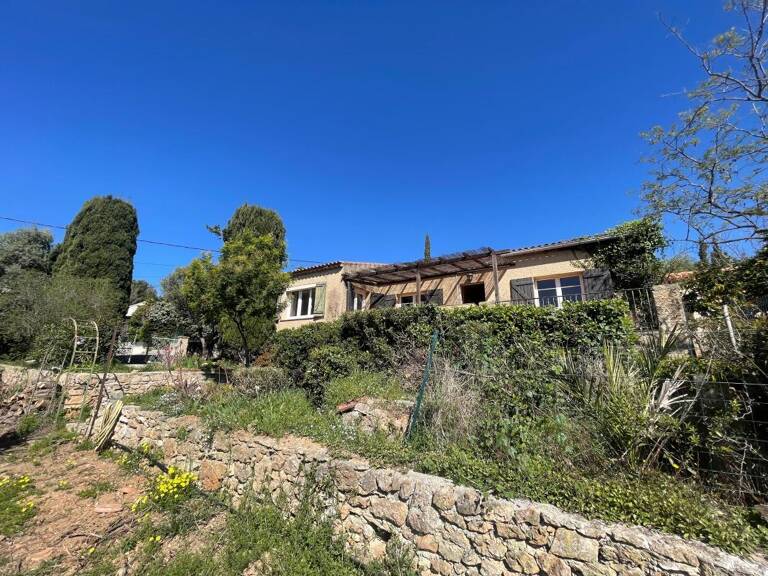A VENDRE BANDOL 83150 VILLA DE PLAIN PIED AVEC VUE MER A L'HORIZON — photo 1