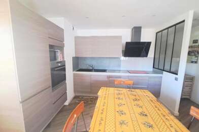 Appartement 3 pièces 252000 €