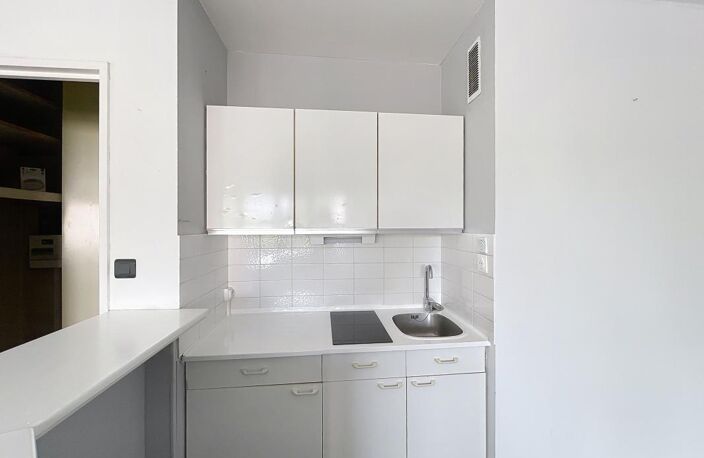 Appartement À Louer — photo 3