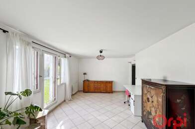 Appartement 4 pièces 210000 €