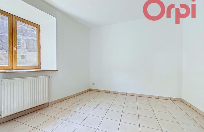 ENVAL, Charmante maison lumineuse avec garage et 2 chambres — photo 4