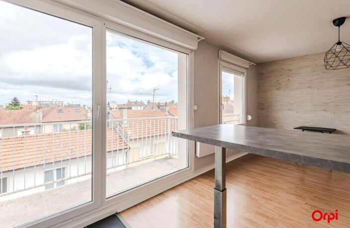 Studio 25 m² avec balcon – Secteur Laon à Reims – Idéal investisseur ou 1er achat — photo 3