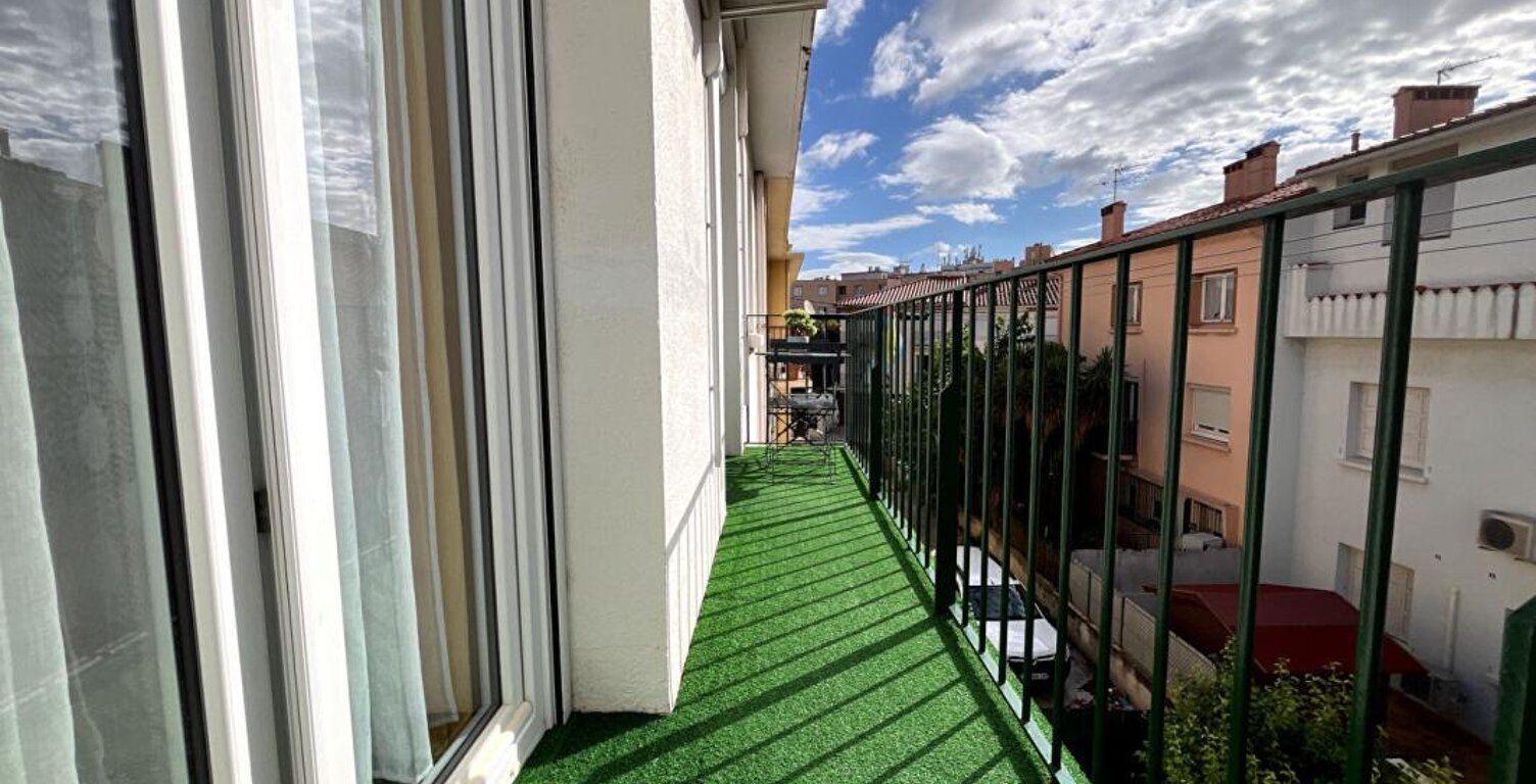 Magnifique appartement T3 de 77 m2  avec garage, situé au second et dernier étage sans ascenseur d'une petite copropriété aux faibles charges — photo 1