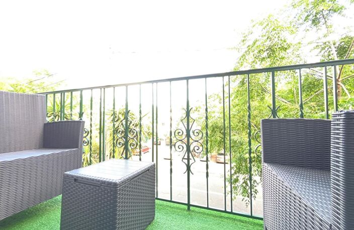 Magnifique appartement T3 de 77 m2  avec garage, situé au second et dernier étage sans ascenseur d'une petite copropriété aux faibles charges — photo 2