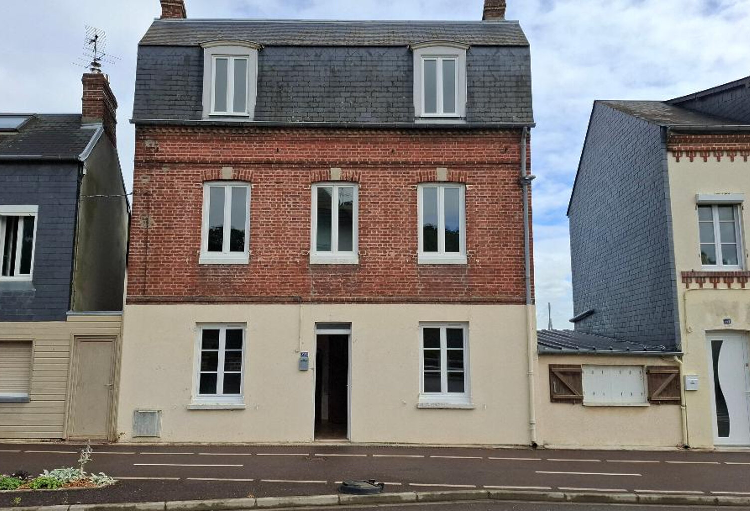 Maison  de ville — photo 1
