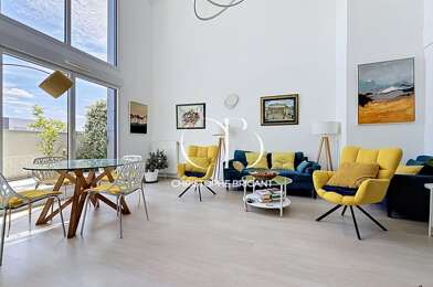 Appartement 5 pièces 699000 €