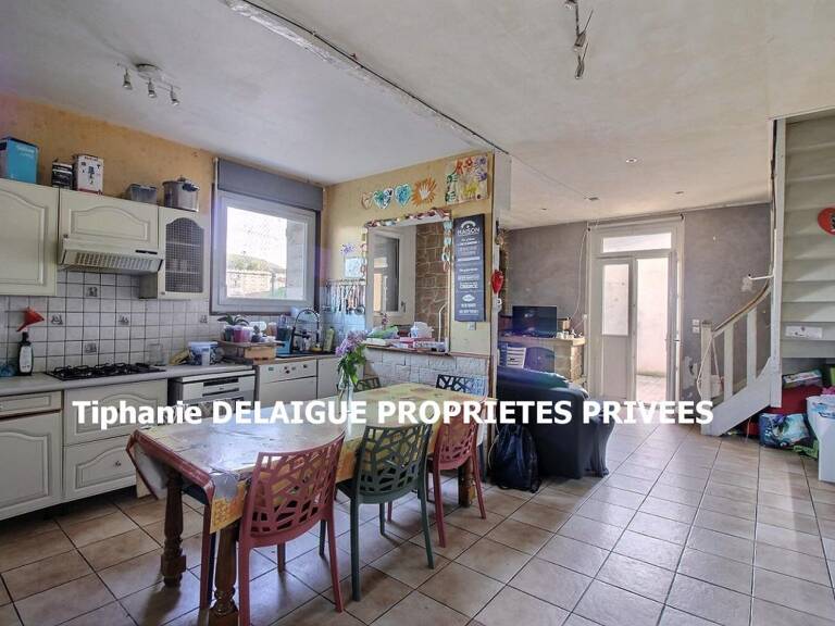 Firminy 42700  Maison de ville de 3 niveaux élevés sur cave 120m² habitables surface utile 108m² habitables surface carrez 4 chambres sur 202m² de terrain — photo 1
