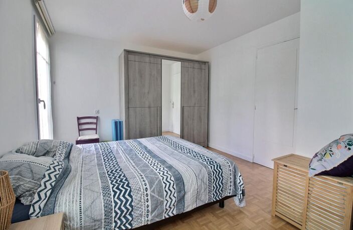 Appartement Suresnes 3 pièce(s) 55 m2 — photo 4