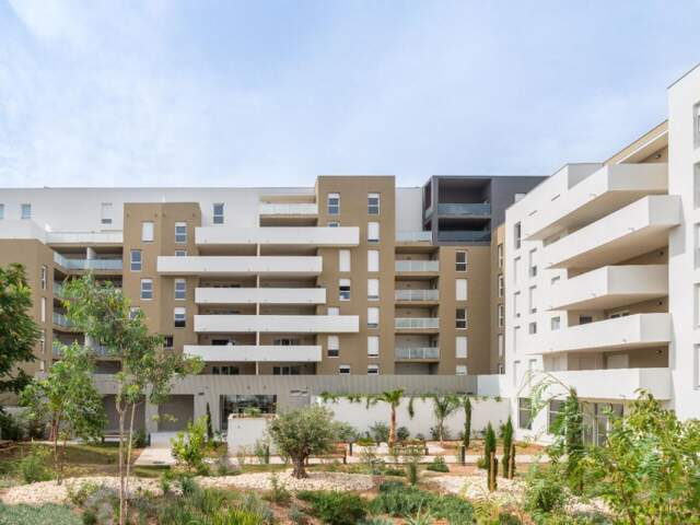 T4 Dernier Étage, Vue dégagée avec Terrasse 19m² (Proche Polygone) — photo du bien