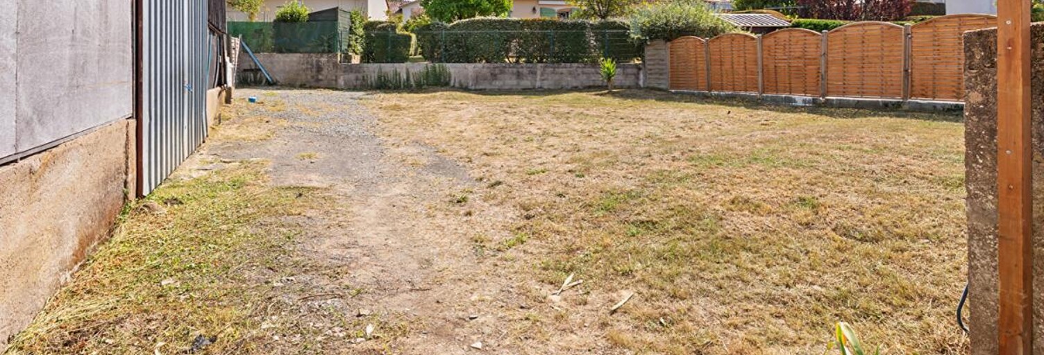 Terrain  556 m² à vendre à Basse-Goulaine (44115)