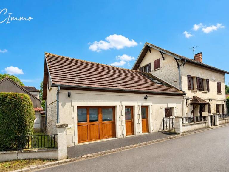 Ensemble Immobilier 12 pièce(s) 215 m2 — photo 1