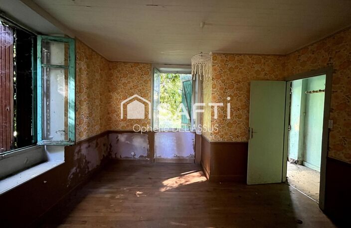 À vendre ensemble immobilier à rénover entièrement, idéal investisseur ou artisan ! — photo 2