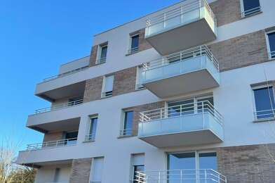 Appartement 3 pièces 840 €