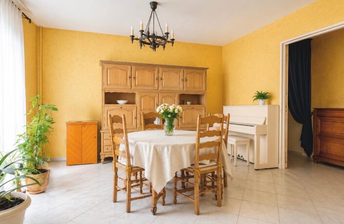 Idéalement situé, possibilité 3e chambre. — photo 3