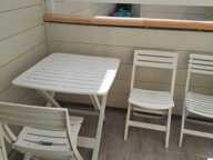 La Rochelle, studio de 2002, cour et parking — photo 2