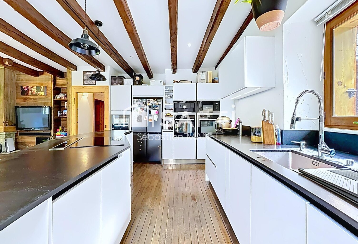 Maison 4 chambres, double garage, climatisation — photo 1