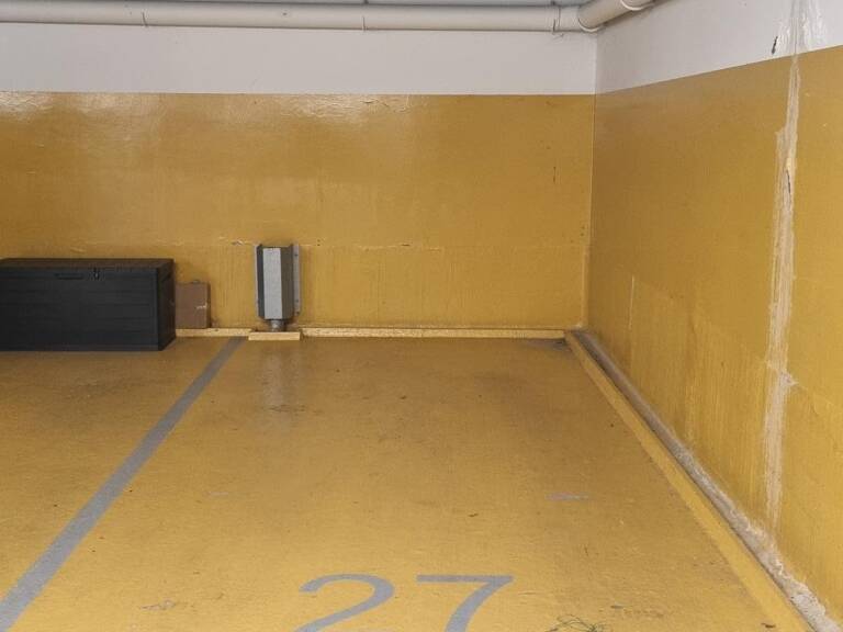 A VENDRE PLACE DE PARKING RUE MARCEL BONTEMPS BOULOGNE. — photo 1
