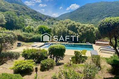 Maison 8 pièces 1360000 €