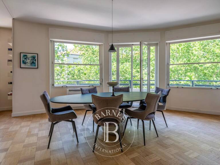 Lyon 3ème - Appartement de 135,45 m² - 3 chambres - Balcons - Cave — photo 1