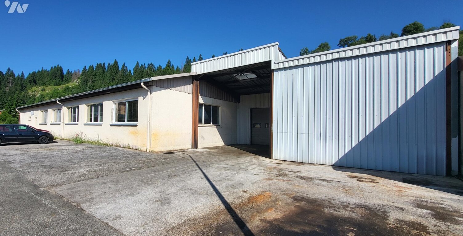 Vente local industriel   La Cluse-et-Mijoux (25300) — photo 1